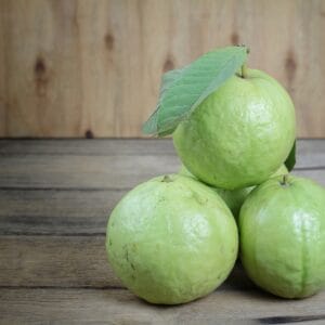 পলি পেয়ারা